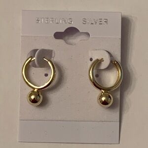 Gold platted Mini hoop Earrings - NEW